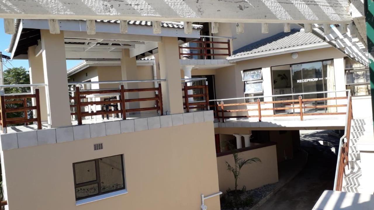 Emampingeni Lodge Bizana المظهر الخارجي الصورة