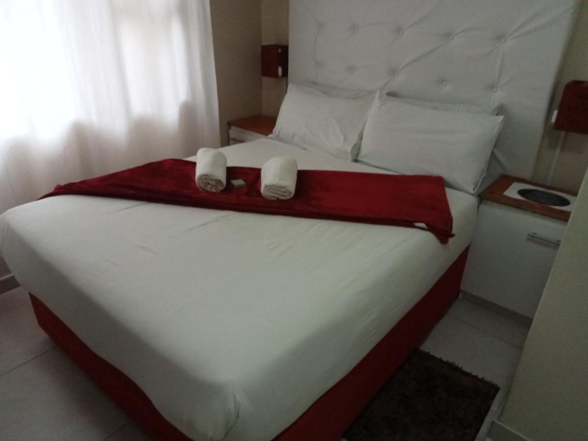 Emampingeni Lodge Bizana المظهر الخارجي الصورة