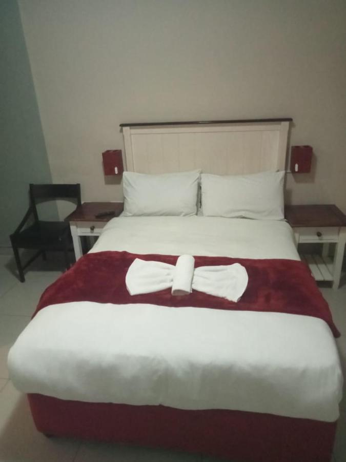 Emampingeni Lodge Bizana المظهر الخارجي الصورة