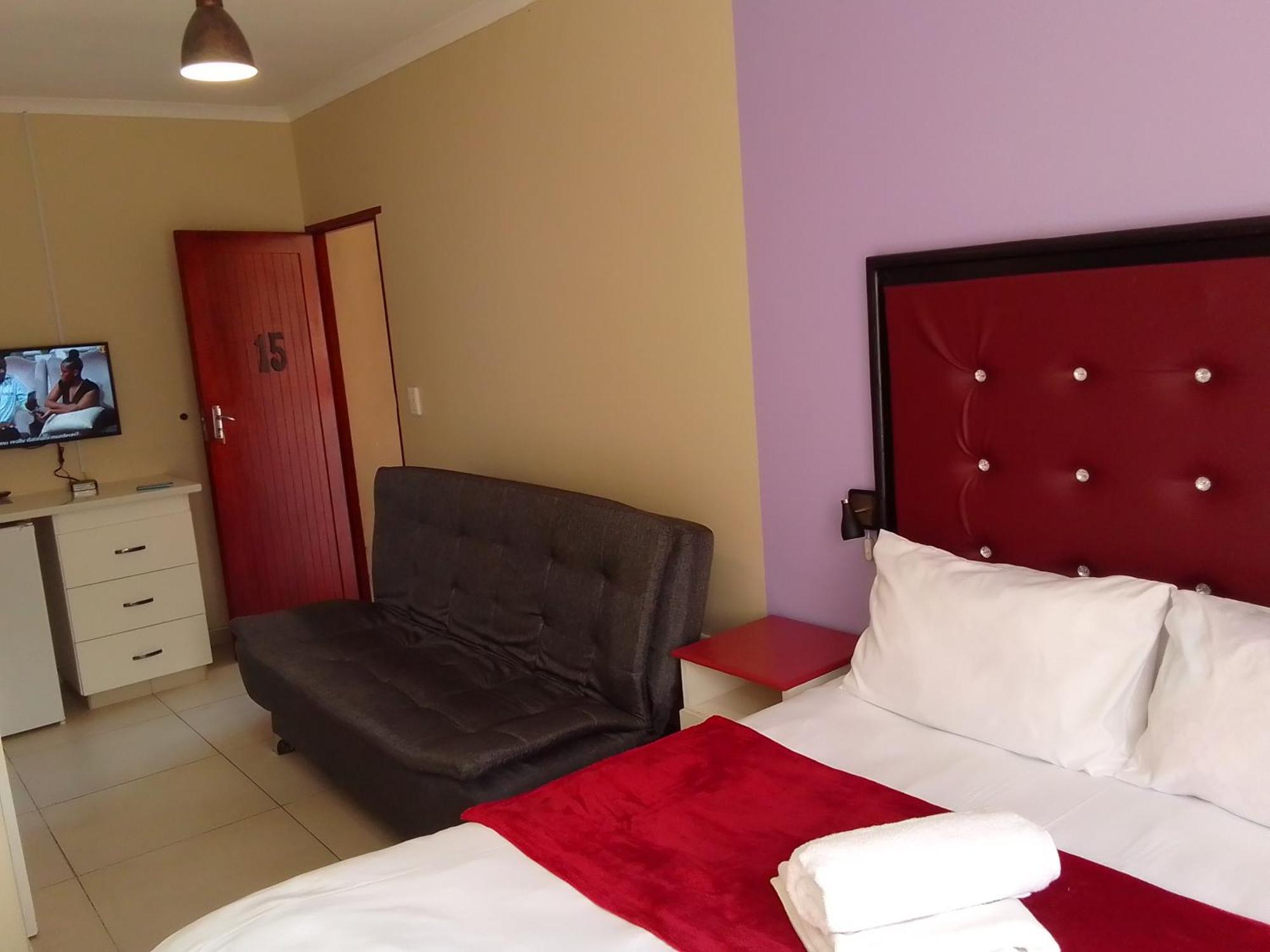Emampingeni Lodge Bizana المظهر الخارجي الصورة