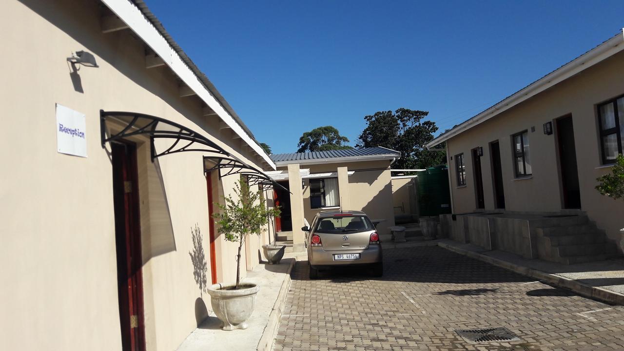 Emampingeni Lodge Bizana المظهر الخارجي الصورة