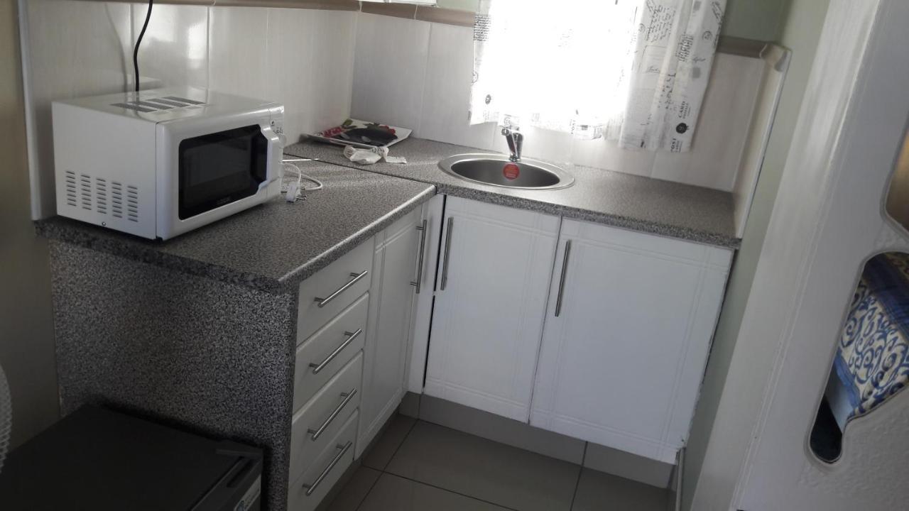 Emampingeni Lodge Bizana المظهر الخارجي الصورة