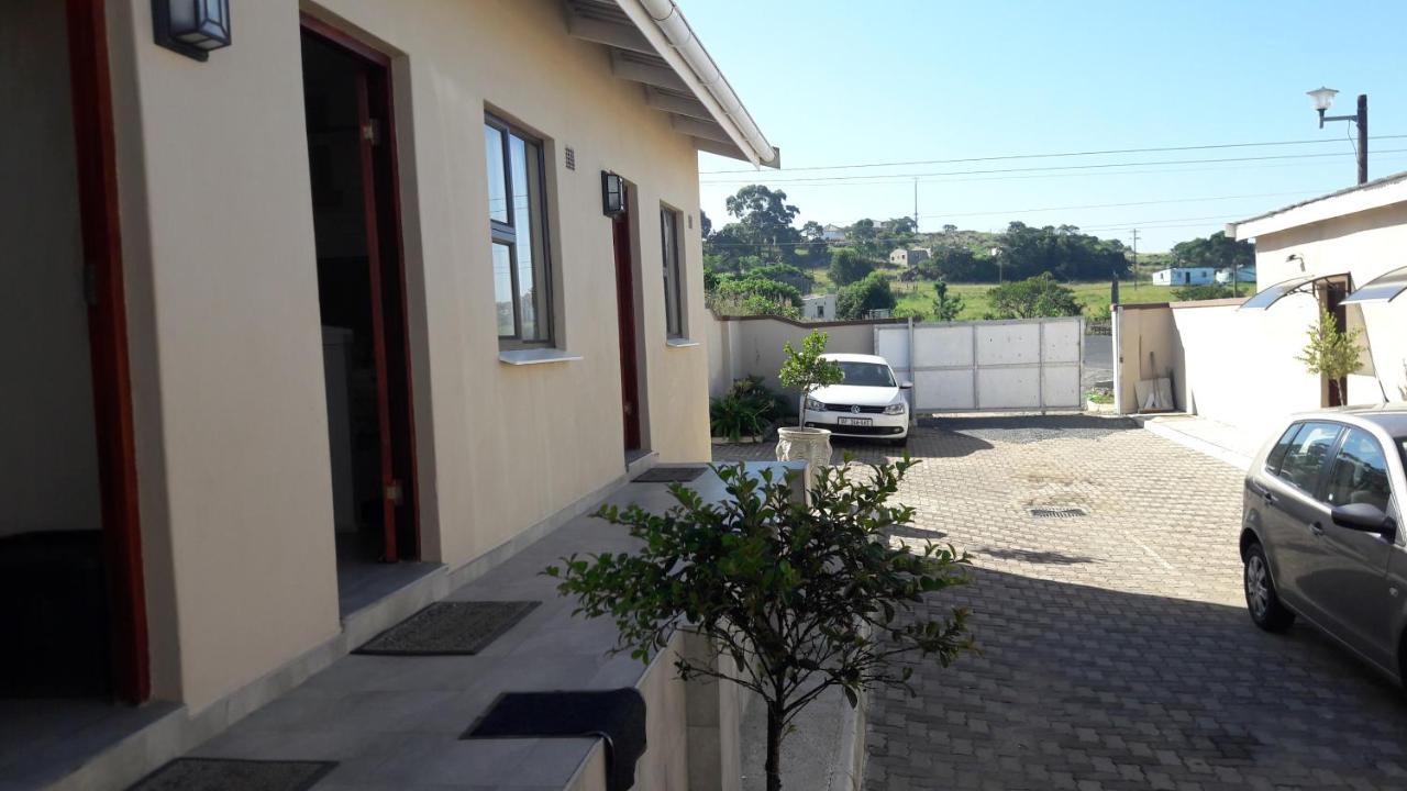 Emampingeni Lodge Bizana المظهر الخارجي الصورة